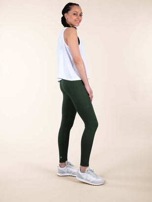 3RD ROCK Salma Seamless Recycled Activewear Leggings - Aaliya is 5ft 8