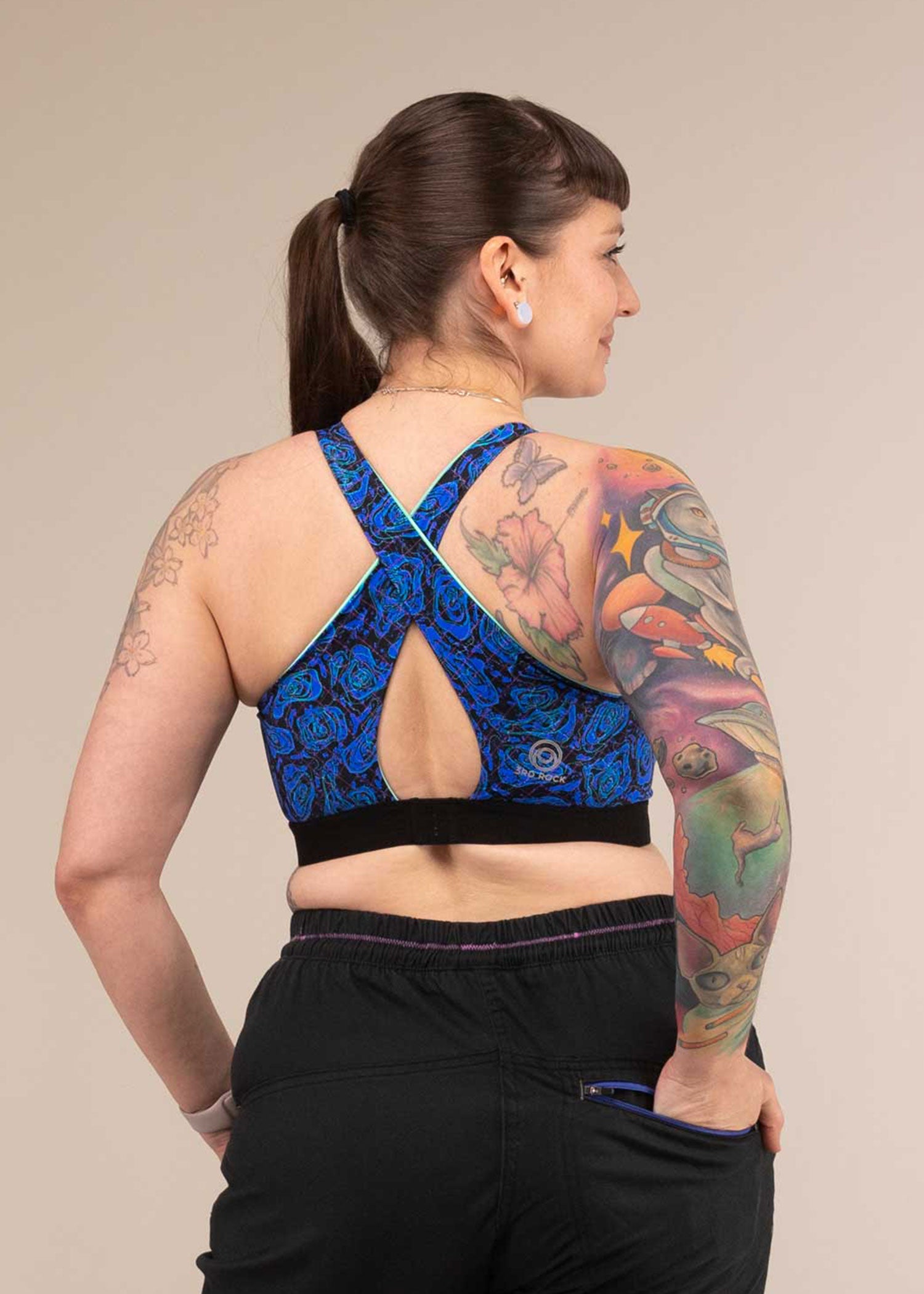 EQUINOX GEO JAGUAR | Reversible Recycled Sports Bra | 3RD ROCK Clothing -  Laura is a 32E with a 30"underbust, 36" overbust and wears a size 14 F